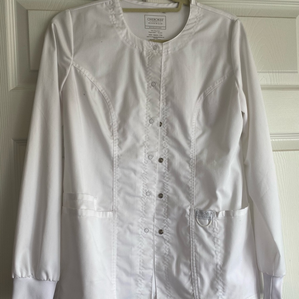 Cherokee scrub jacket